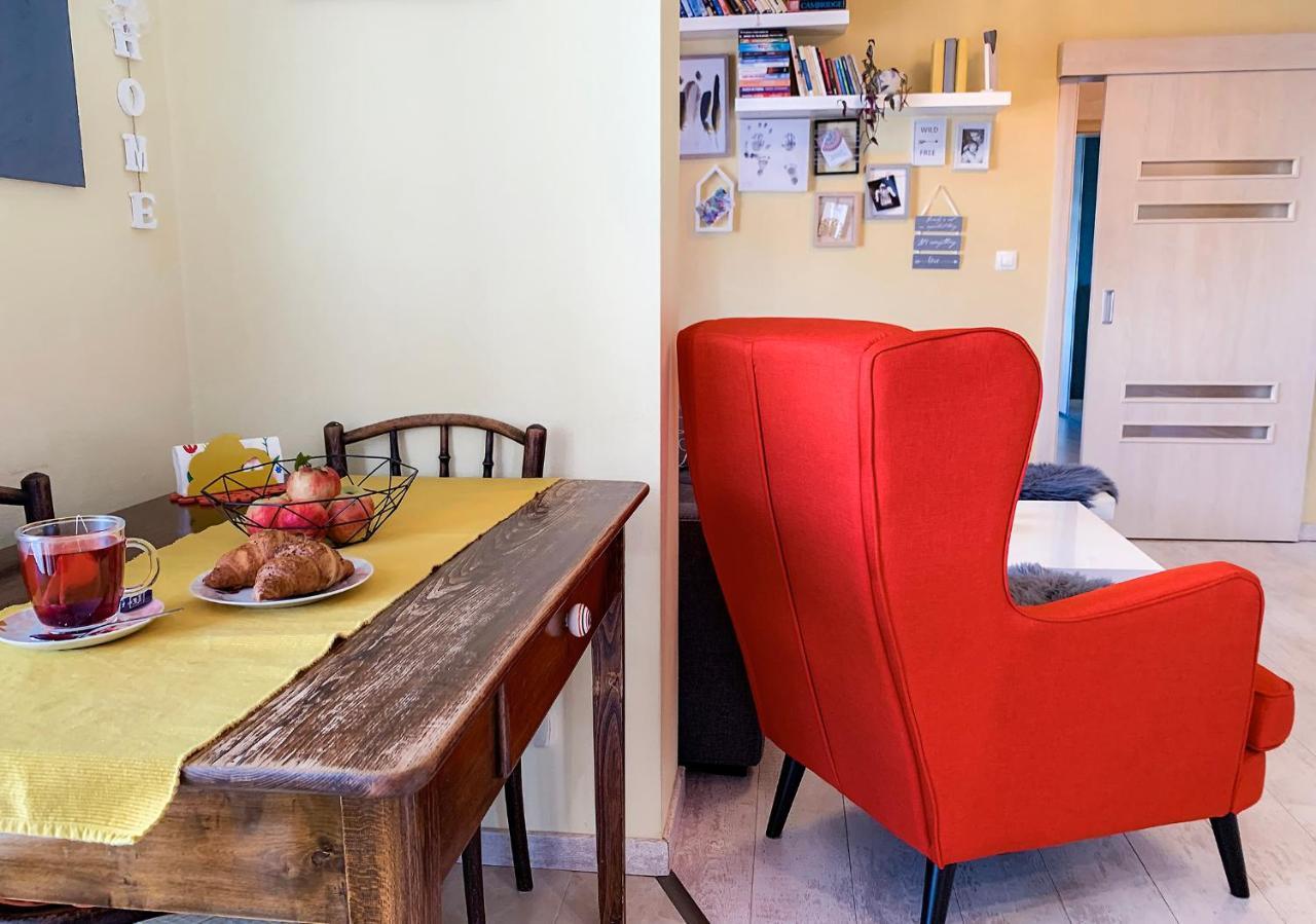 Útulný 2-izbový apartmán s balkónom Mlynica Esterno foto