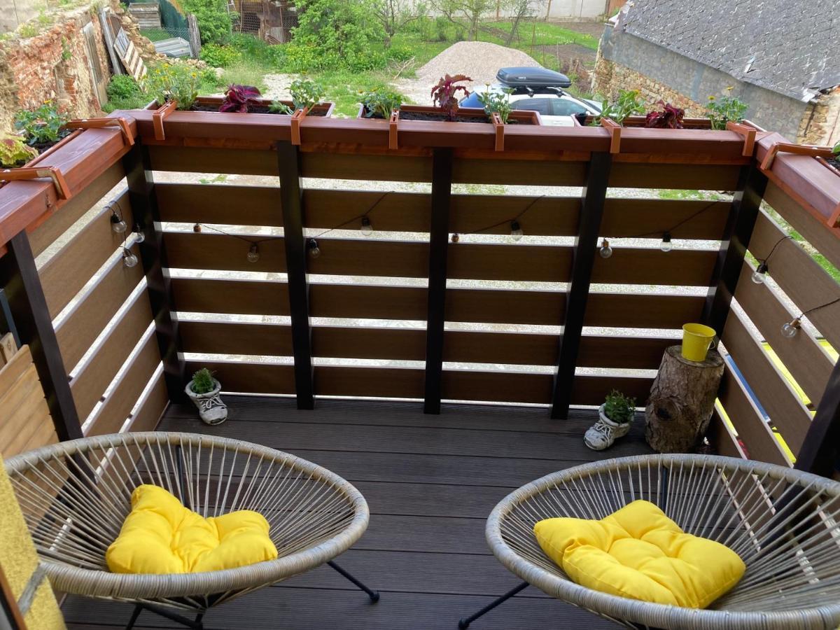 Útulný 2-izbový apartmán s balkónom Mlynica Esterno foto