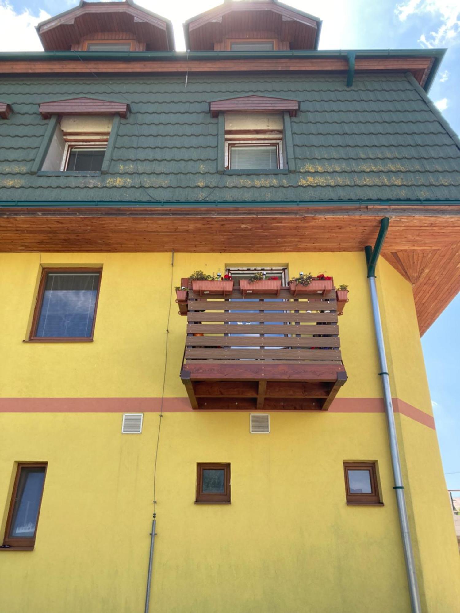 Útulný 2-izbový apartmán s balkónom Mlynica Esterno foto